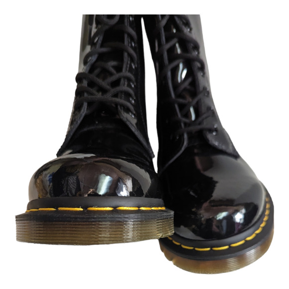 Dr, Martens Black Patent Leather 1460 Lamper Boots Yellow Stitching Size 10 NWOT - Picture 6 of 13